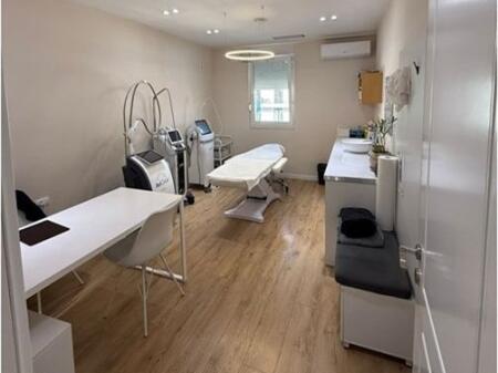 Jepet me qira apartament 2+1 te Niku