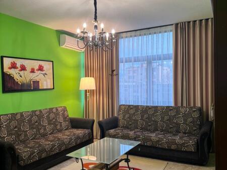 APARTAMENT ME QERA 1+1 STACIONI TRENIT 50.000 LEKE