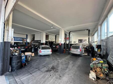 Commercial Space – Floor 0, on the main road Selite