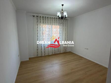 Appartamento 1+1 in vendita a Fresk, Via Thesarit, a Tirana (ID 41111195)