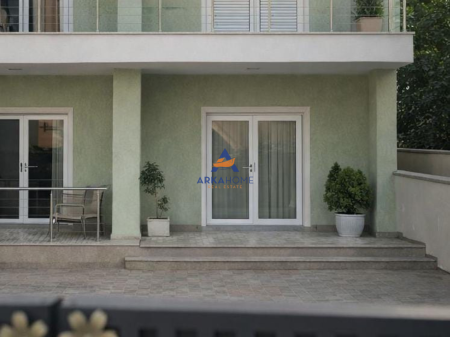 JEPET ME QERA VILE 2 KATESHE "21 DHJETORI " 2000 EURO