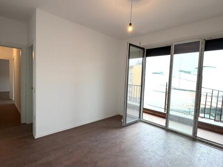 OFFICE SPACE FOR RENT AT PAZARI I RI