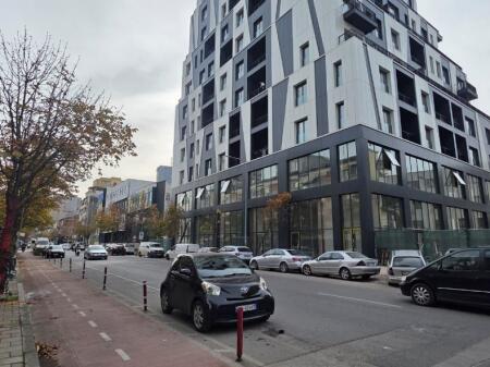 BUSINESS PREMISES FOR RENT 250 M2 BARRICADE STREET 5000 EURO