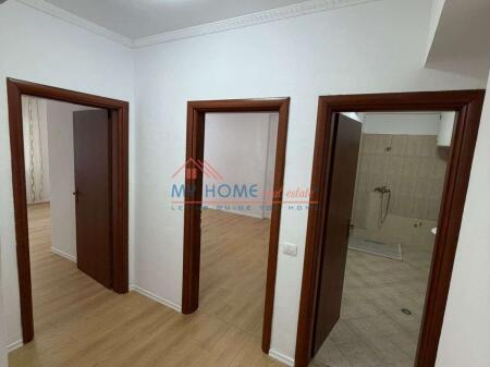 Appartamento 1+1 in vendita a Fresk a Tirana