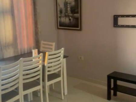 Jepet me qira 2+1+1 FRESKU 450 mije i diskutushem