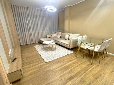 Shitet , Apartament 2+1 , Unaza e re