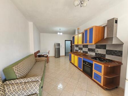 SHITET APARTAMENT 1+1 – SHKËMBI I KAVAJËS