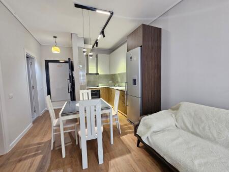 Jepet me qira apartament 1+1 – Univers City