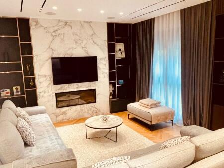 APARTAMENT 2+1+2+ POST PARKIMI, LIQENI I THATË!