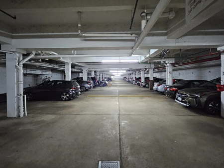 4 POSTE PARKIMI ME QERA RRUGA E KOSOVAREVE 70.000 LEKE