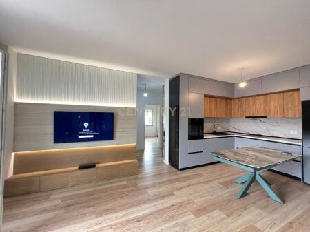 Shitet Apartament 2+1, Pamje Deti,Plazh Durrës ! 185,000 € Sip. Totale  102m2