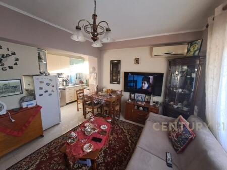 Shitet Apartament 1+1 ne Bulevardin Kryesor në Durrës !! 120,000 € Sip. Totale  58m2