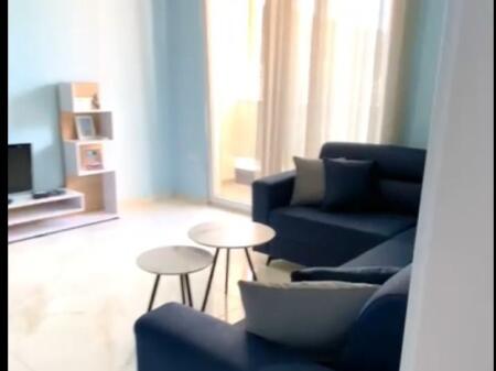 Jepet me qira 1+1 AMERIKAN 3 GOLDEN PARK 450 mije leke