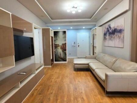 Apartment 1+1, for rent, near the Former Bus Park, Tirana.