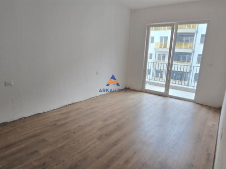 SHITET APARTAMENT 2+1+BALLKON "RRUGA DRITAN HOXHA " 176.000 EURO