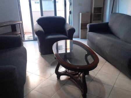 🏠 Jepet me qira apartament 1+1