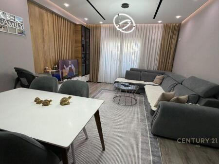 Apartment 2+1+2 for rent in Star Complex, one of the most preferred residential complexes due to its tranquility, security, and modern organization. The apartment has a very functional layout, consisting of a spacious living room with a kitchen area, two bedrooms, two bathrooms, and a balcony, offering maximum comfort for families or couples. The apartment is furnished in a contemporary style, with ample natural lighting and quality workmanship. The complex offers continuous maintenance, green spaces, parking, and quick access to main roads, services, schools, and shopping centers. Ideal for those seeking comfort, security, and a high standard of living. The apartment will be available at the end of January.