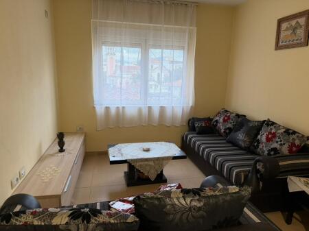 📌Jepet apartament 2+1 me qira 📍 në Myslym Shyr !