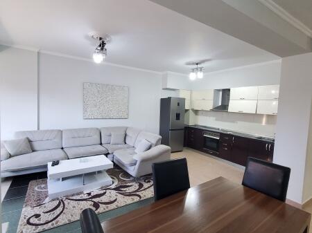 Apartament 3+1 per shitje tek Rruga e Kavajes!