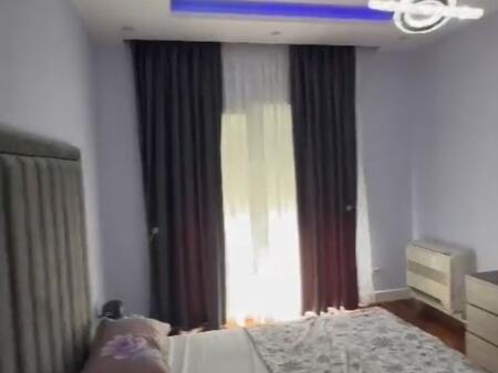 Shitet apartament 3+1+3+3 te Kthesa Kamzes