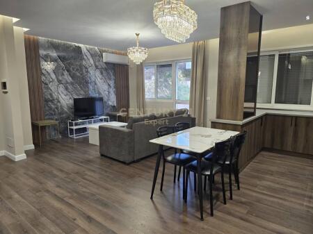 Apartament 2+1+2 per shitje tek Kopshti Botanik