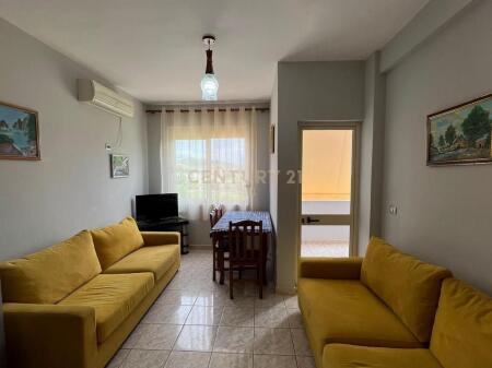 ofrojme apartament per shitje ne durres, mali i robit