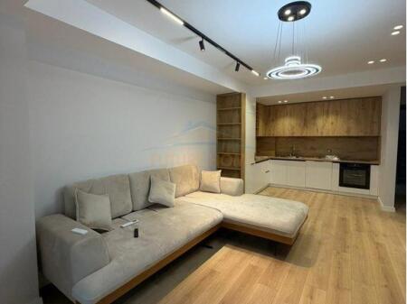 Rent, Apartment 2+1+2, Residence Kodra e Diellit 2, Tirana.