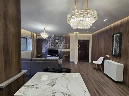 Appartamento 2+1+2 in affitto vicino al Giardino Botanico