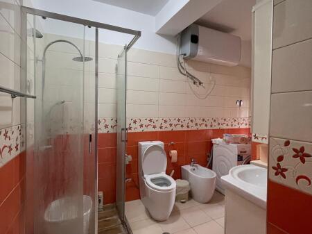 🏠 Shitet Apartament 3+1+2+depo📍 Rruga e Kavajës