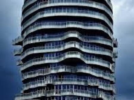 Shitet, Apartament 2+1+2+depo, Tirana Rock ,Qender, Tirane