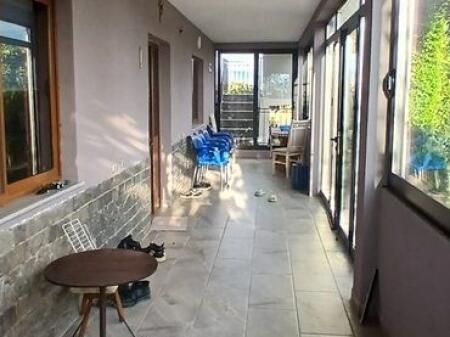 Shitet shtepi private dhe toke Tale, Lezhë