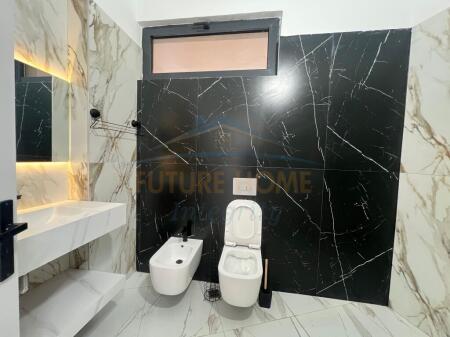 Qera, Duplex për Zyra, Pazari i Ri, Tiranë.