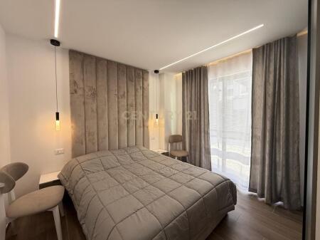 Shitet Apartament 1+1 me Verande në Golem, Durrës !