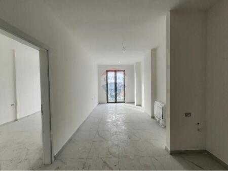 Apartment 1+1 for sale, Shqiponja Square