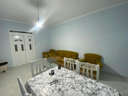 JEPET ME QERA APARTAMENT 2+1 📍 Rruga Shefqet Ndroqi, pranë Depove të Ujit