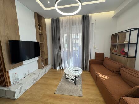 Apartament 1+1 me qira tek Ish Fusha e Aviacionit!