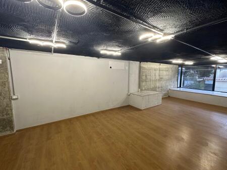 Office Space for Rent in the Myslym Shyri area