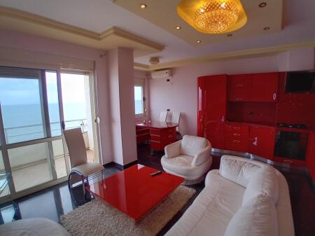 Jepet apartament me qera 1+1