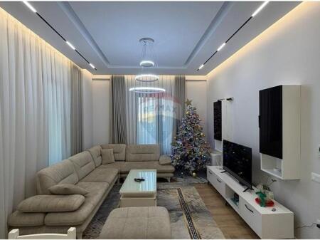 ✨Jepet me Qira Apartament 2+1+2 | 📍Square 21