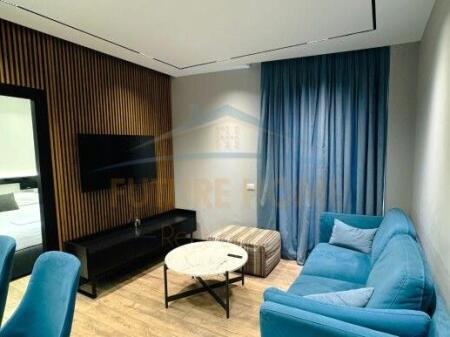 Qera, Apartament 2+1+ Post Parkimi, Qendër, Tiranë.