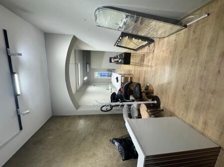 🏢 Locale Commerciale in Affitto 50 m2– Selvia