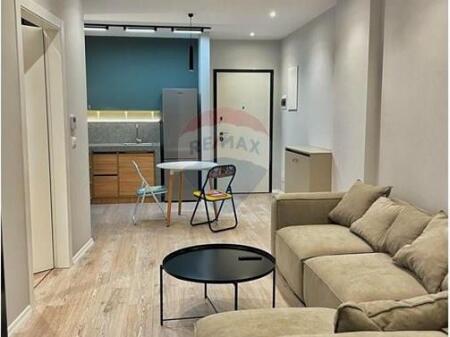 Ofrohet per qira apartament 1+1 te rruga e Kosovareve, Lake View