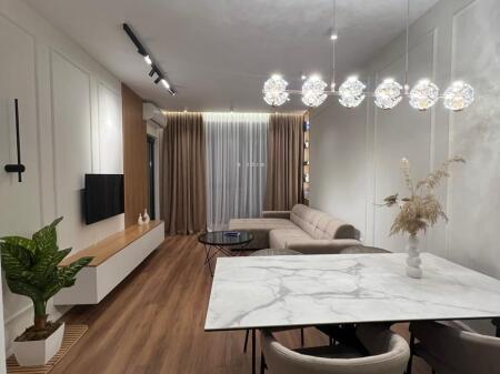 Jepet me qira 1+1 PORCELAN PERBALLE UET 750€