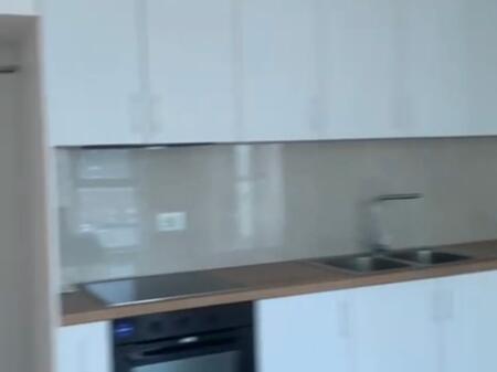 Jordan Misja Jepet Apartament 2+1 Me Qera Bosh