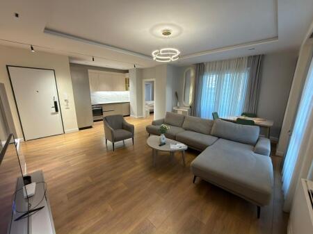 🏡 Super Rent Apartment 2+1 + Parking 📍 Tirana Center, 9-Floors 🏢 7th floor, new building with elevator 📐 130 m² 💶 1,200 €/month (parking included)  📞 Alesi Real Estate