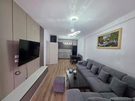 Laprak Jepet Apartament 2+1 Me Qera