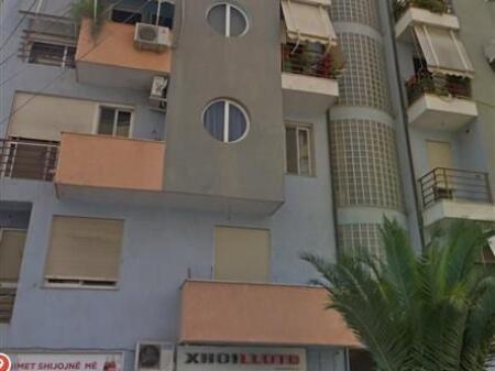 Apartment for rent-Paris Commune Tirana