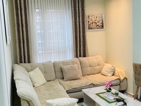 Jepet me qera Apartament 1+1+Parkim  Adresa : Don Bosko Trio Rezidenc  Kati 3  E mobiluar  Cmimi 670€