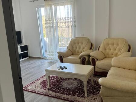 Apartament 2+1 me Qera ne Kombinat me 2 poste 🅿️