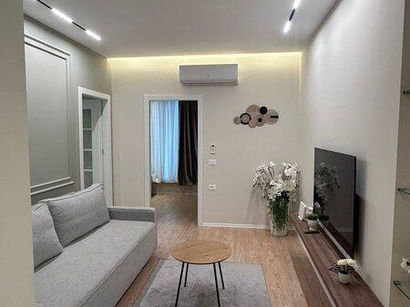 Qera, Apartament 2+1+2 ,Ish Blloku, Tiranë